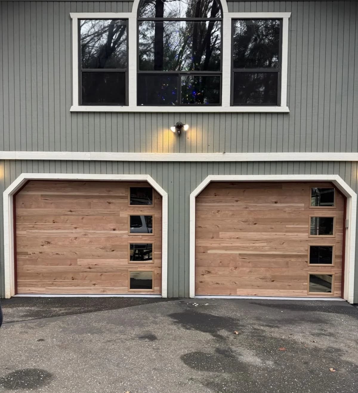 Custom design residential garage door